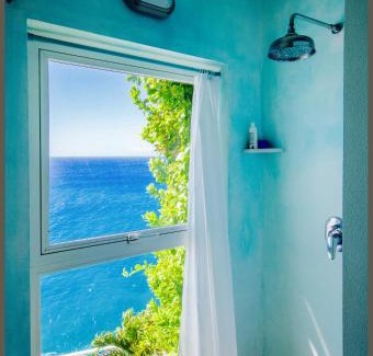 Falmouth Harbour Bed & Breakfast | Dolcevita Cliff Resort Dieppe bay by KlabHouse