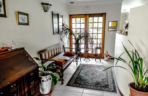 Trawal House | Dolliwarie Guesthouse