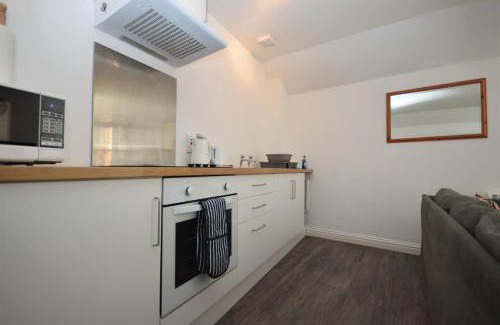 Tobermory House | Dolphin Apartment