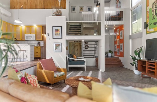 Laie House | Dolphin House by Gather: North Shore Escape w/Direct Beach Access