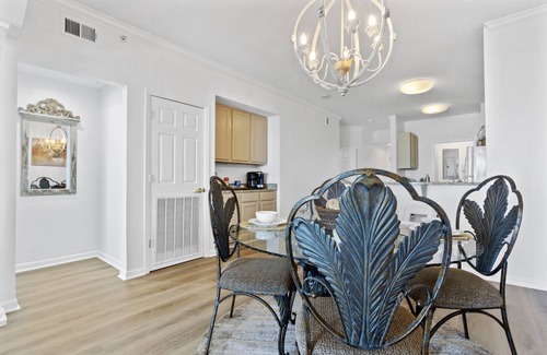 Gulfport Condo | Dolphin View Condo @ Legacy Towers Gulfport