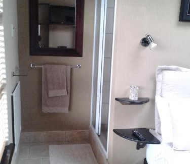 Jeffreys Bay House | Dolphin View Guesthouse