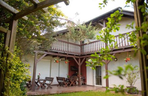 Zbaszyn House | Dom Gościnny Pod Akacjami