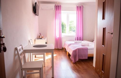 Zbaszyn House | Dom Gościnny Pod Akacjami