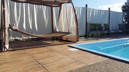 Gilowice House | Dom Grabowa z sauną , podgrzewanym basenem i balią z hydromasażem