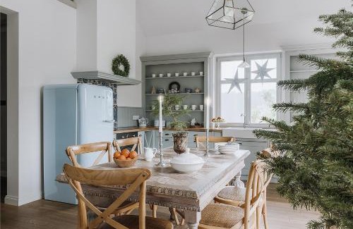 Puck House | Dom nad stawem