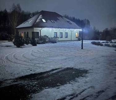 gmina Parzeczew Villa | Dom nad stawem