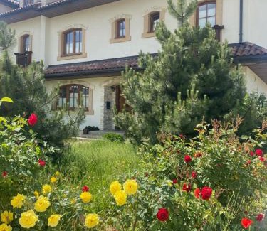 Baltow House | Dom przy stoku