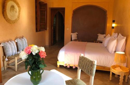 Oulad Hassoune Hotel | Domaine Casa Cecilia