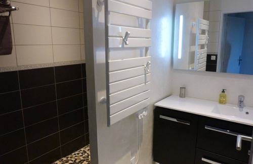 Saint-Thomas-de-Conac House | Domaine de L'estuaire