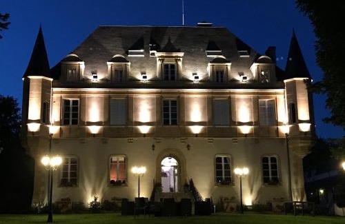 Montignac Resort | Domaine de Puy Robert LASCAUX - A 800m Grotte de Lascaux - Hôtel avec piscine - Chambres et gîtes-appartements - Sarlat - Dordogne