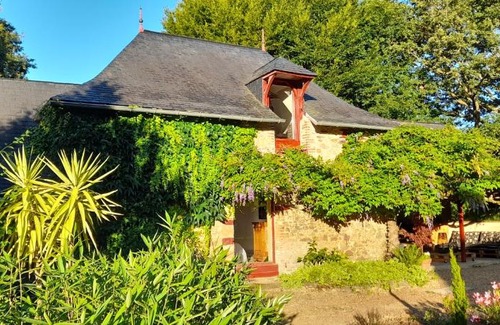 Saint-Sauveur-de-Flee House | Domaine de Vaufleury - La Maison de l'Escuiller