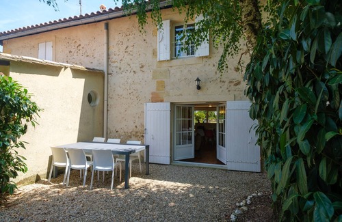Lamothe-Montravel Cottage | Domaine le Mathelin - Gîte St Emilion - a stay in the vineyards