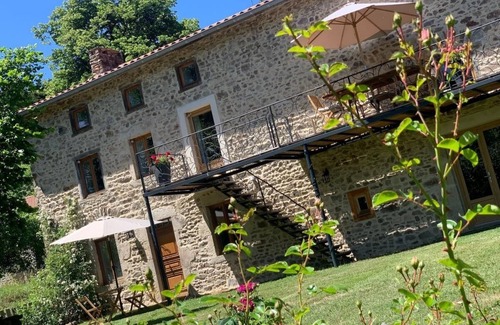 Saint-Vert House | Domaine Les Macans 4-star gîte in the heart of Livradois forez