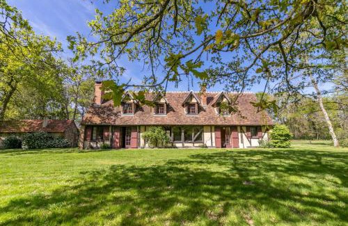 Brinon-sur-Sauldre House | Domaine les Muids - Piscine et forêt privés proche de Paris