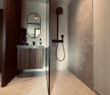 Ohey Hotel | Domaine Sur Les Sarts