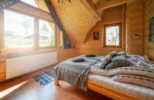 Male Ciche Ski Chalet | Domek Góralski Modrzewiowa Weranda