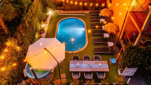 Sasino Apartment | Domek InoSasino z basenem i sauną