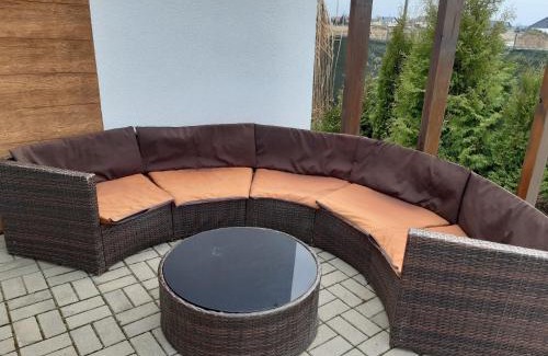 Czarnowasy House | Domek POD LASEM