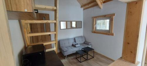 Dubicze Cerkiewne House | Domek wśród drzew.
