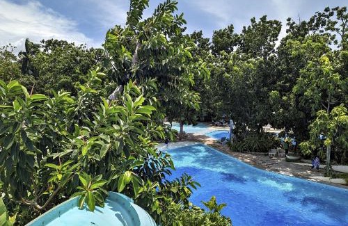 Maribago Apartment | Dominiks pink dream Studio Balcony Ocean View Balcony Fast-Wifi at Tambuli Resort High Floor