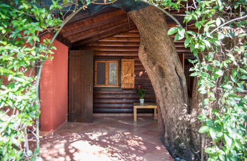 Villammare House | Donata, cosy holiday home 3 min walk to beach