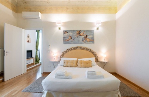 Santa Croce Apartment | Donatello next to Sant'Ambrogio