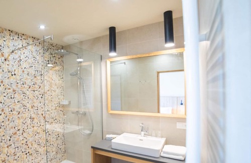 Altfinkenstein House | Doppelzimmer Superior - Finkensteiner Hof, Dion Hotels & Resorts Gmbh