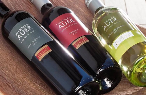 Jois Apartment | Doppelzimmer/dreibettzimmer mit Dusche, WC - Gästehaus Auer Werner