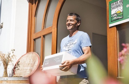 Jois Apartment | Doppelzimmer/dreibettzimmer mit Dusche, WC - Gästehaus Auer Werner