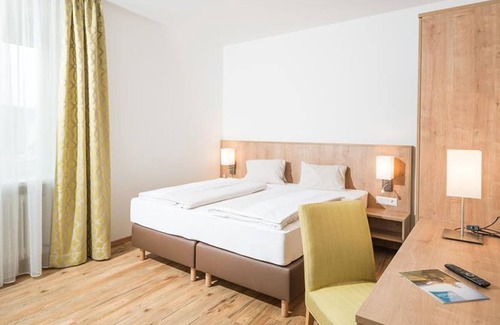 Doebriach Apartment | Doppelzimmer "goldeck" - Hotel zur Post 3superior - Ihr Familienhotel