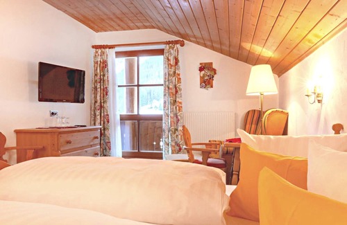 Mathon Apartment | Doppelzimmer Nr. 204 - Edelweißhof, Mathon