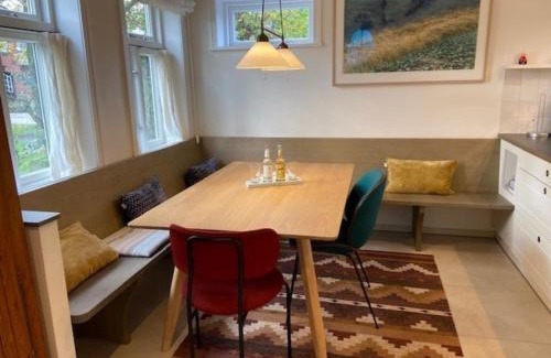 Nieblum House | Doras Hus