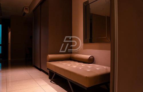 Sri Hartamas Apartment | Dorsett Hartamas KL, Bathtub Smart TV & WiFi