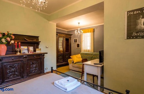 Dorsoduro House | Dorsoduro House