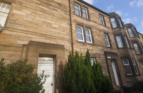 Craigleith House | Double Bedroom close to City Center