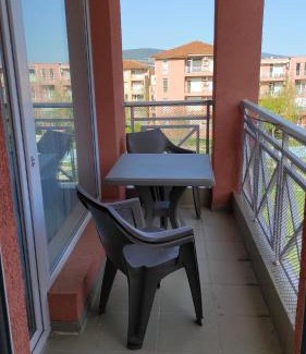 Tankovo Apartment | Double Cream Apartment