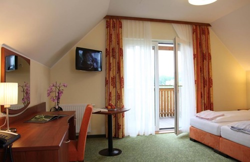 Anger House | Double room A | balcony (from 3 nights) - Hotel Angerer-Hof