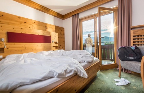 Ramsau am Dachstein Hotel | Double room Scheichenspitz with shower, WC - Hotel Berghof