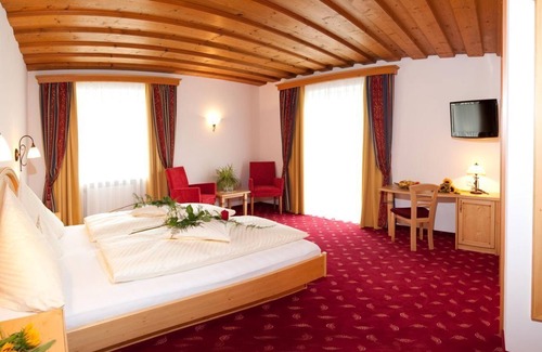 Rauris Bed & Breakfast | Double Room "Birke" - Breakfast Hotel Birkenhof