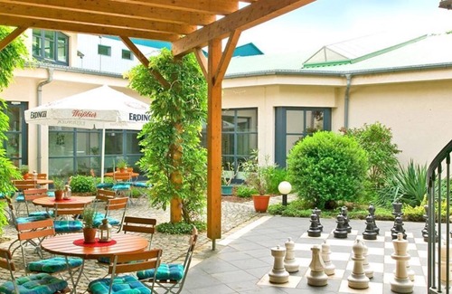 Pirna House | Double room-Classic, shower, toilet - aktiv Sporthotel