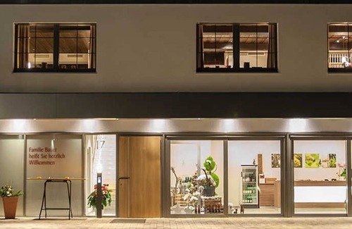 Sontheim Apartment | Double room comfort - Gästehaus Bauer with winery