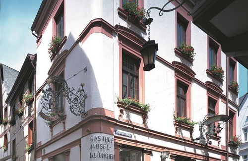 Bernkastel House | Double room Standard Plus - Hotel-Restaurant Moselblümchen