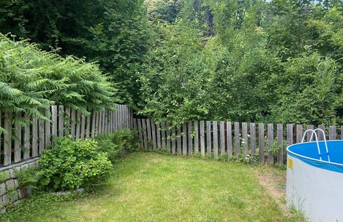 Neusatzeck Apartment | Double room with approx. 18sqm, shared bathroom / shared WC, max. 2 adults + 1 infant (max. 1 year)