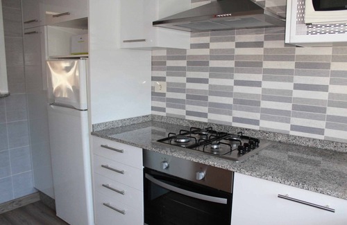 Cangas Apartment | Double room with bathroom and terrace