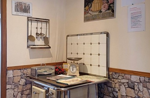 Hann. Muenden Apartment | Double room without breakfast - Priv. Vermietergem. Pension Altes Haus & Gästehaus Bonaforth