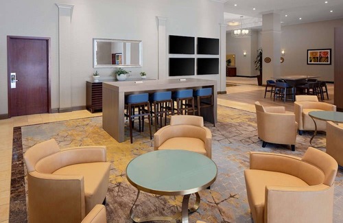 Santa Ana Hotel | DoubleTree by Hilton Santa Ana - Orange County Airport