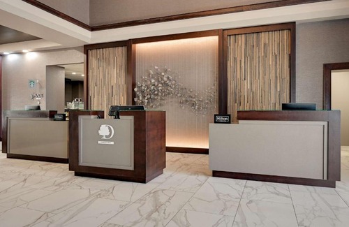 Dupont Hotel | DoubleTree by Hilton Denver International Airport, CO