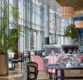 Custom House Hotel | DoubleTree By Hilton London Excel