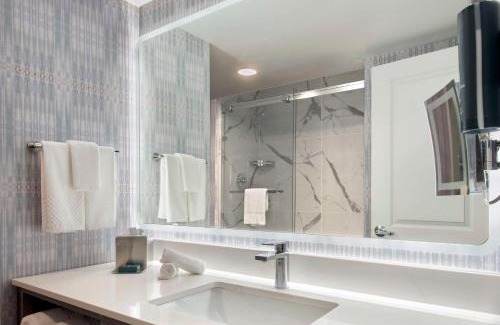 Poughkeepsie Hotel | DoubleTree by Hilton Poughkeepsie